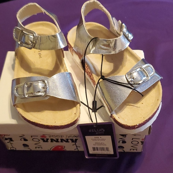 dELiA*s Other - Sandals